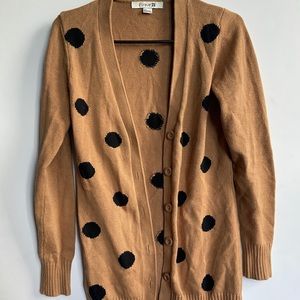 Forever 21 woman’s polka dots sweater